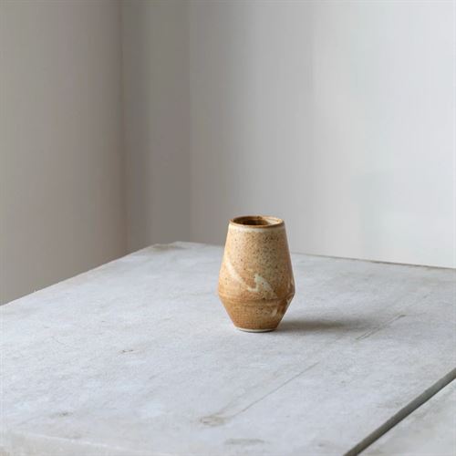 JULIE DAMHUS VASE, ODA VASE LILLE, BRUN